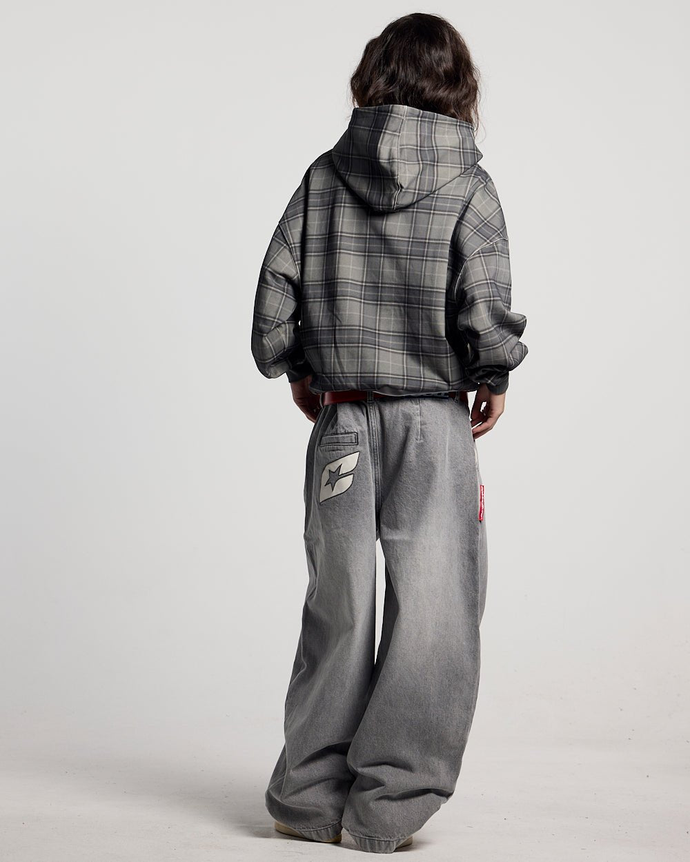 DRIFT HOODIE DARK GREY - dark grey plaid hoodie, back view on female model - Cold Culture #woman