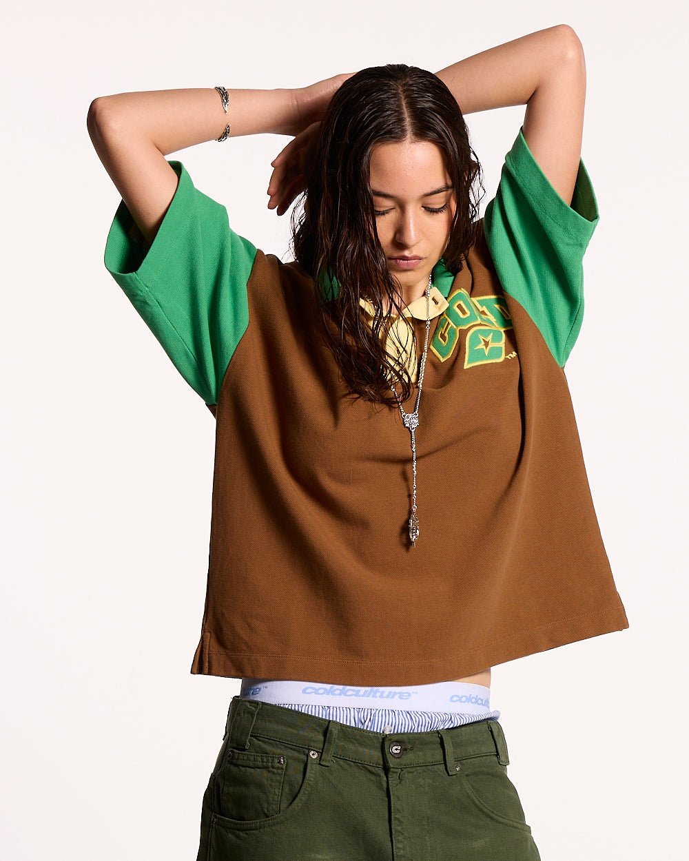 ELLIOT POLO BROWN - brown colorblock polo shirt, front view on female model - Cold Culture #woman