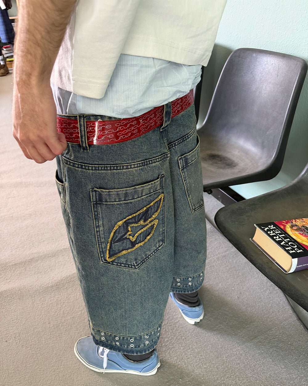 EYELET V2 SHORT DENIM - washed blue denim shorts, worn detail - Cold Culture
