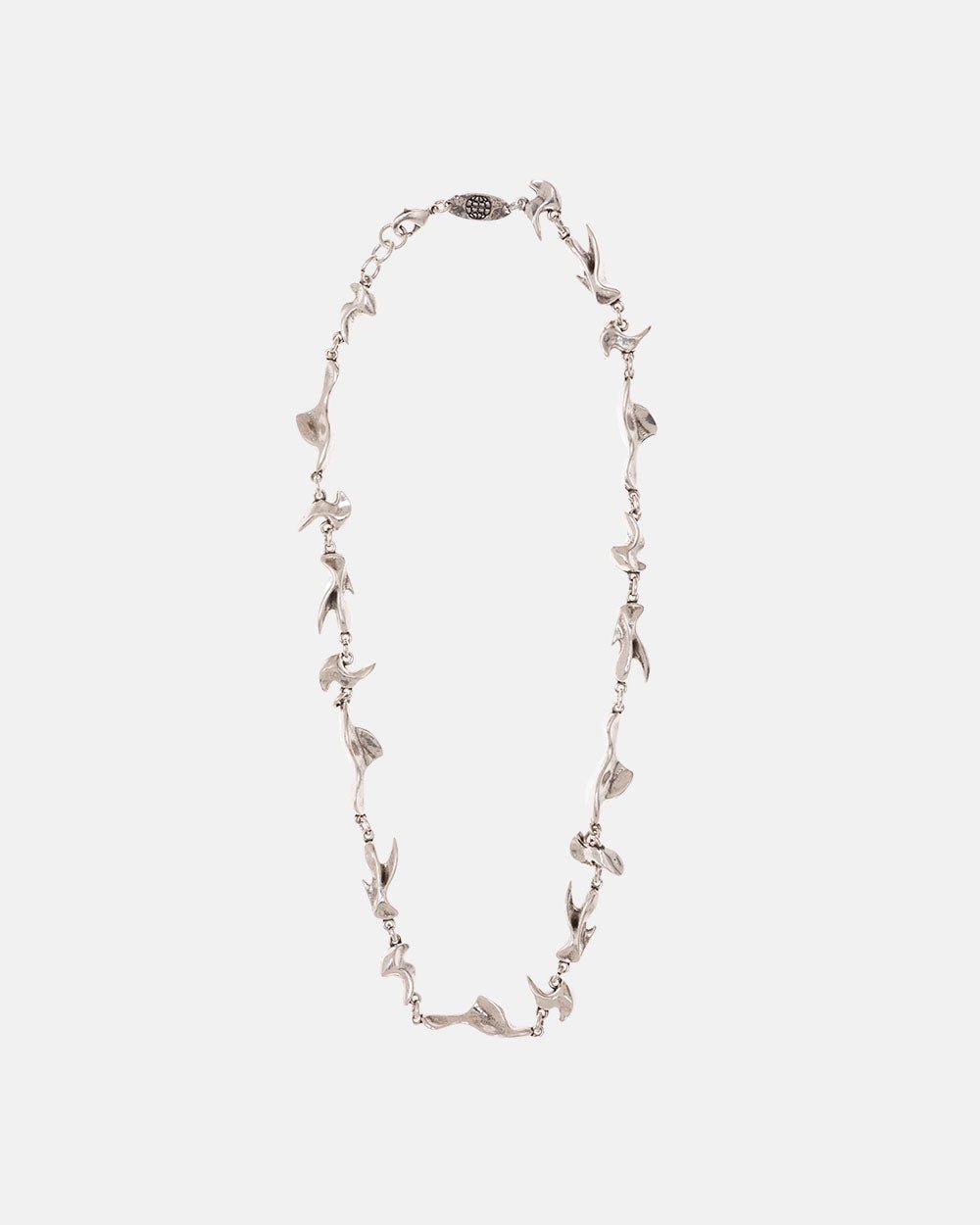 FINS NECKLACE - sculpted silver chain necklace, flat lay - Cold Culture #packshot