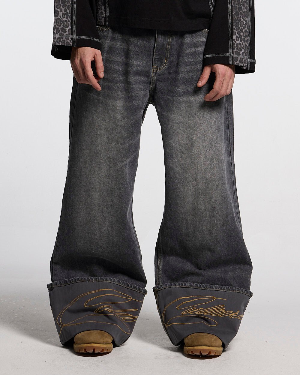FOLDED V3 PANTS DARK GREY DENIM - dark grey washed denim pants, front view on male model - Cold Culture