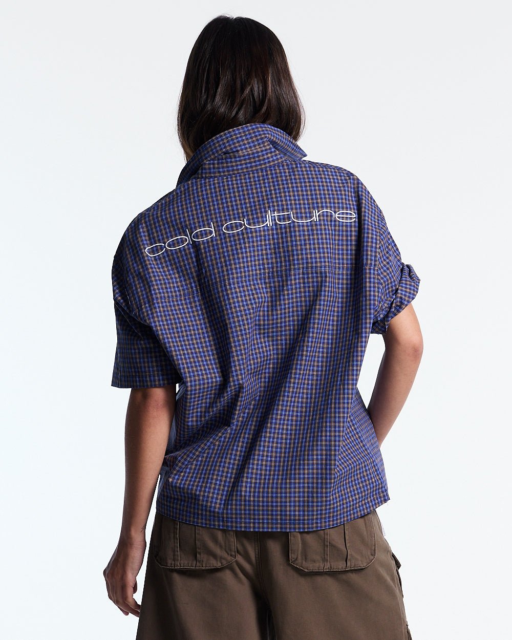 GRIZZLY SHIRT NAVY - navy check short sleeve shirt, back view on female model - Cold Culture #woman