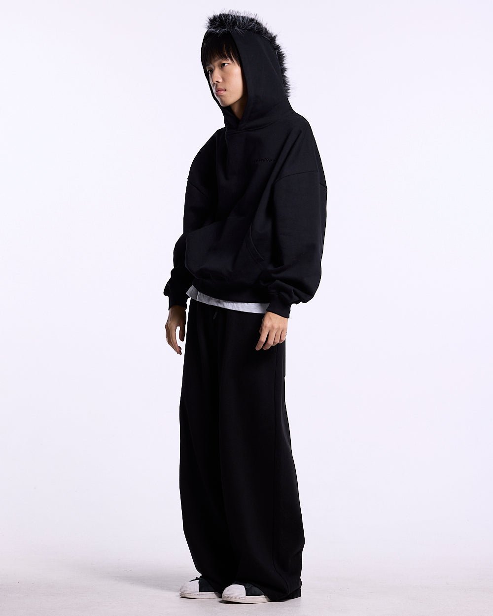 HAIRY HOODIE BLACK - Cold Culture