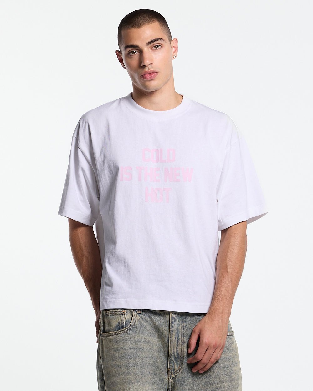 HOT TEE WHITE - white slogan print tee, front view on male model - Cold Culture #man
