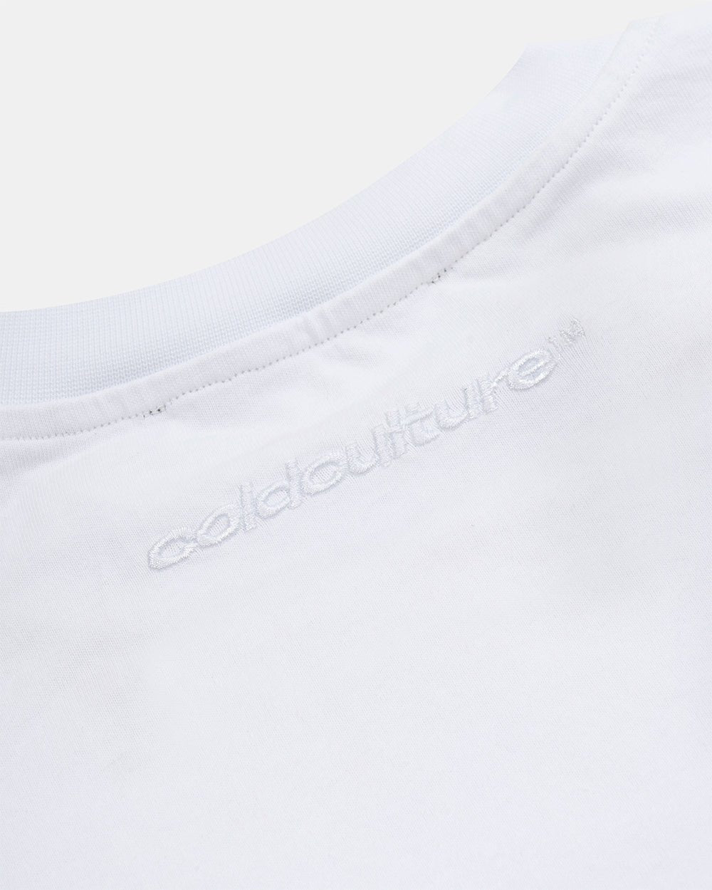 HUNTER TEE WHITE - white graphic print tee, detail close-up - Cold Culture