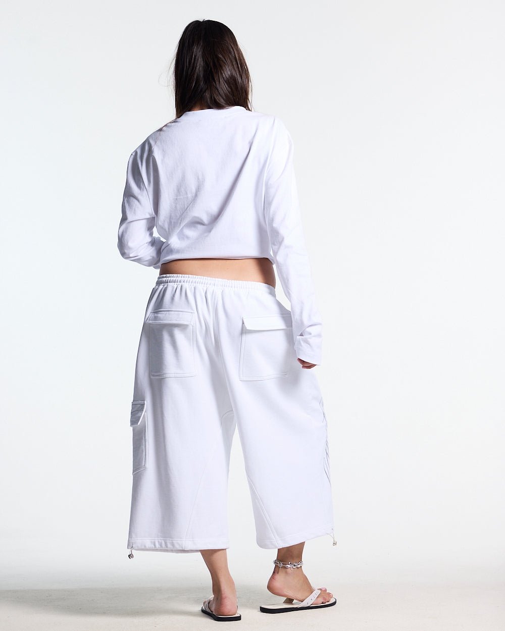 ICON PARACHUTE SHORT WHITE - Cold Culture #woman
