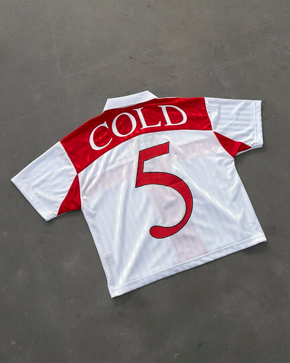JR FOLKS POLO WHITE - white and red football polo, flat lay - Cold Culture