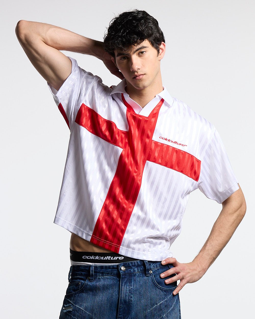 JR FOLKS POLO WHITE - white and red football polo, front view on male model - Cold Culture #man