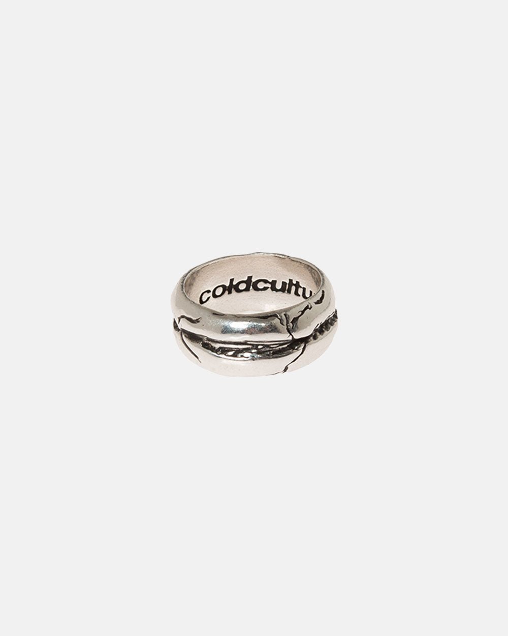 LAVA RING - silver textured band ring, detail close-up - Cold Culture