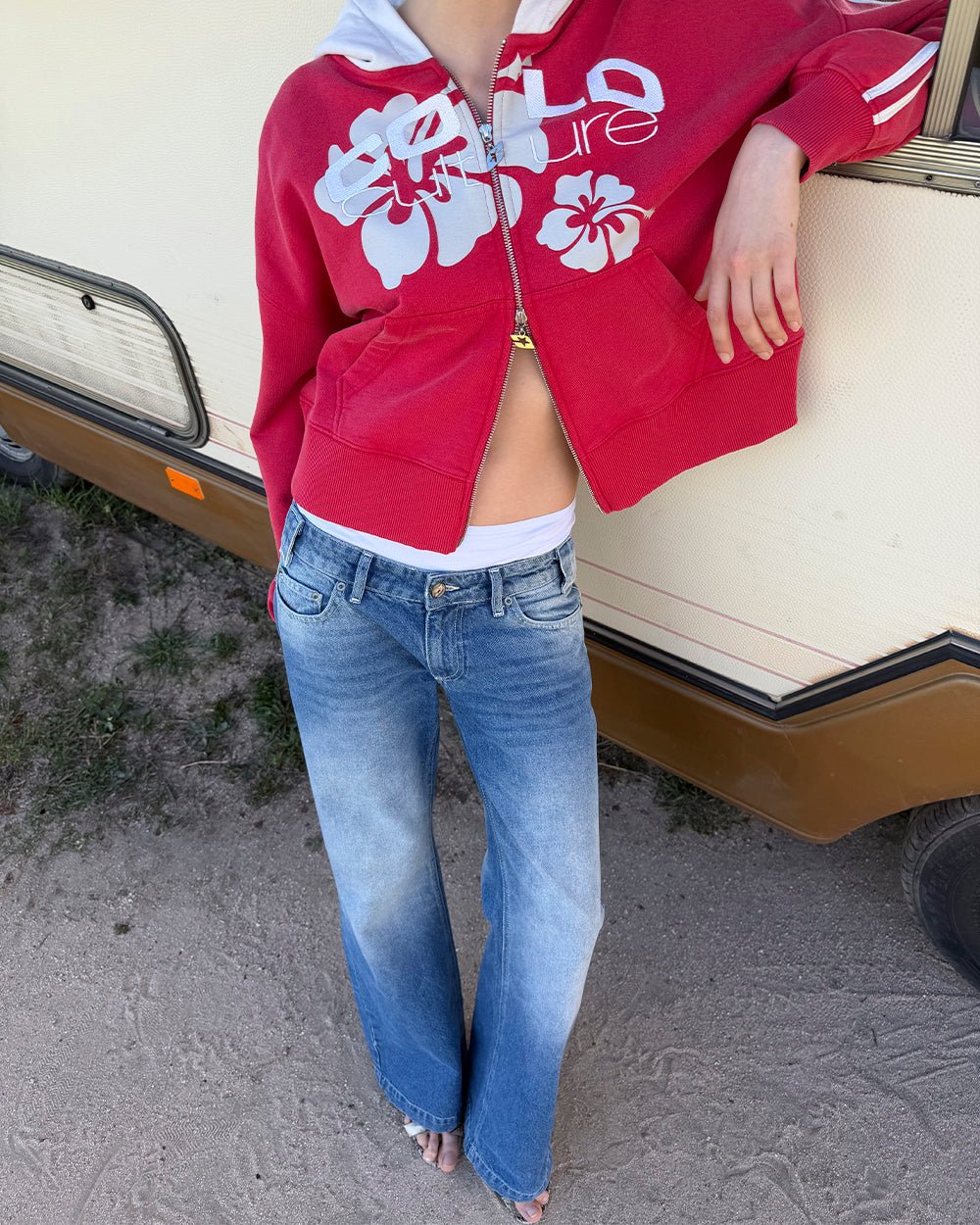 LUSH ZIP HOODIE RED - red cropped zip-up hoodie, street style shot - Cold Culture #woman