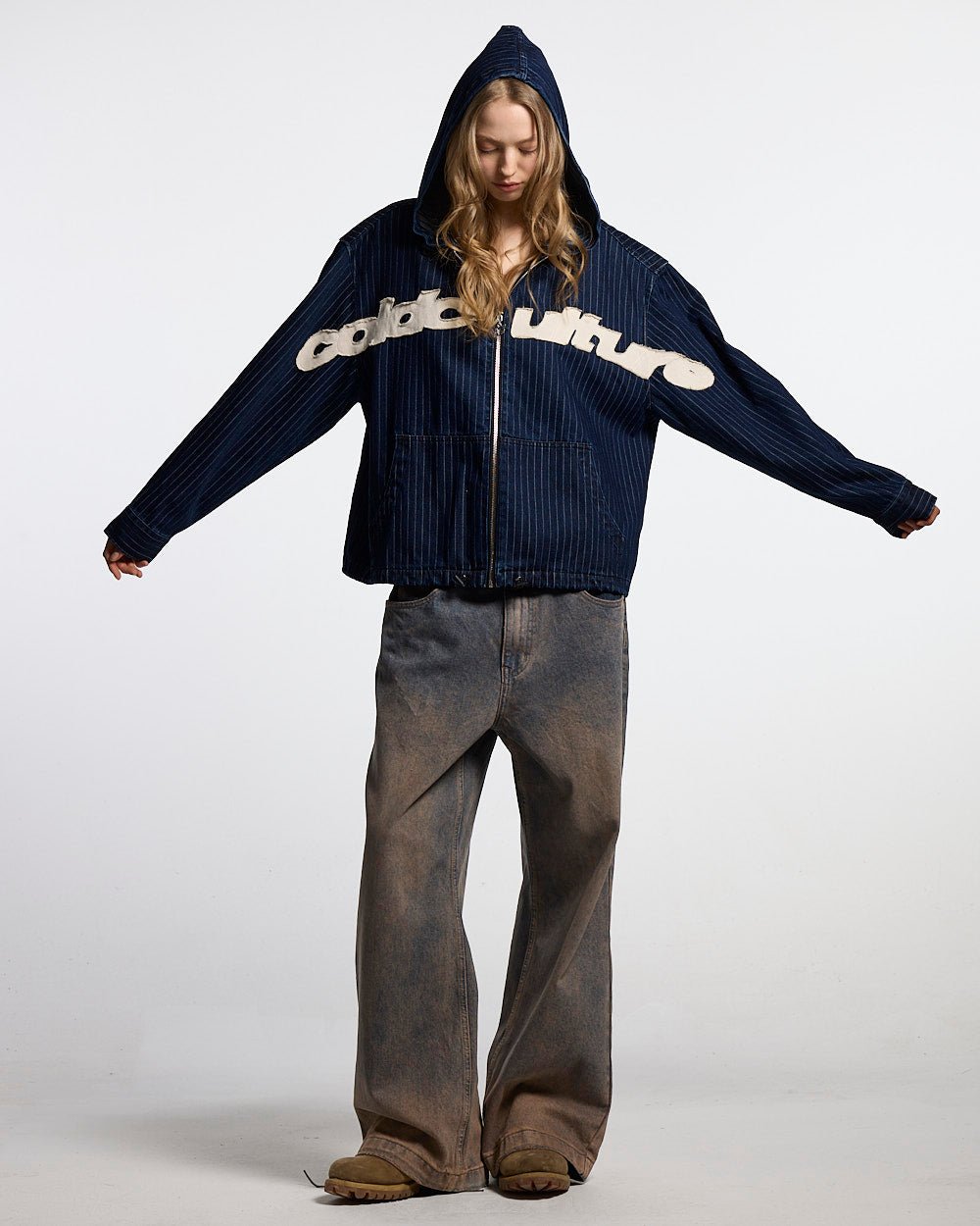 MEMPHIS HOODED SHIRT BLUE DENIM - blue denim hooded jacket, front view on female model - Cold Culture #woman