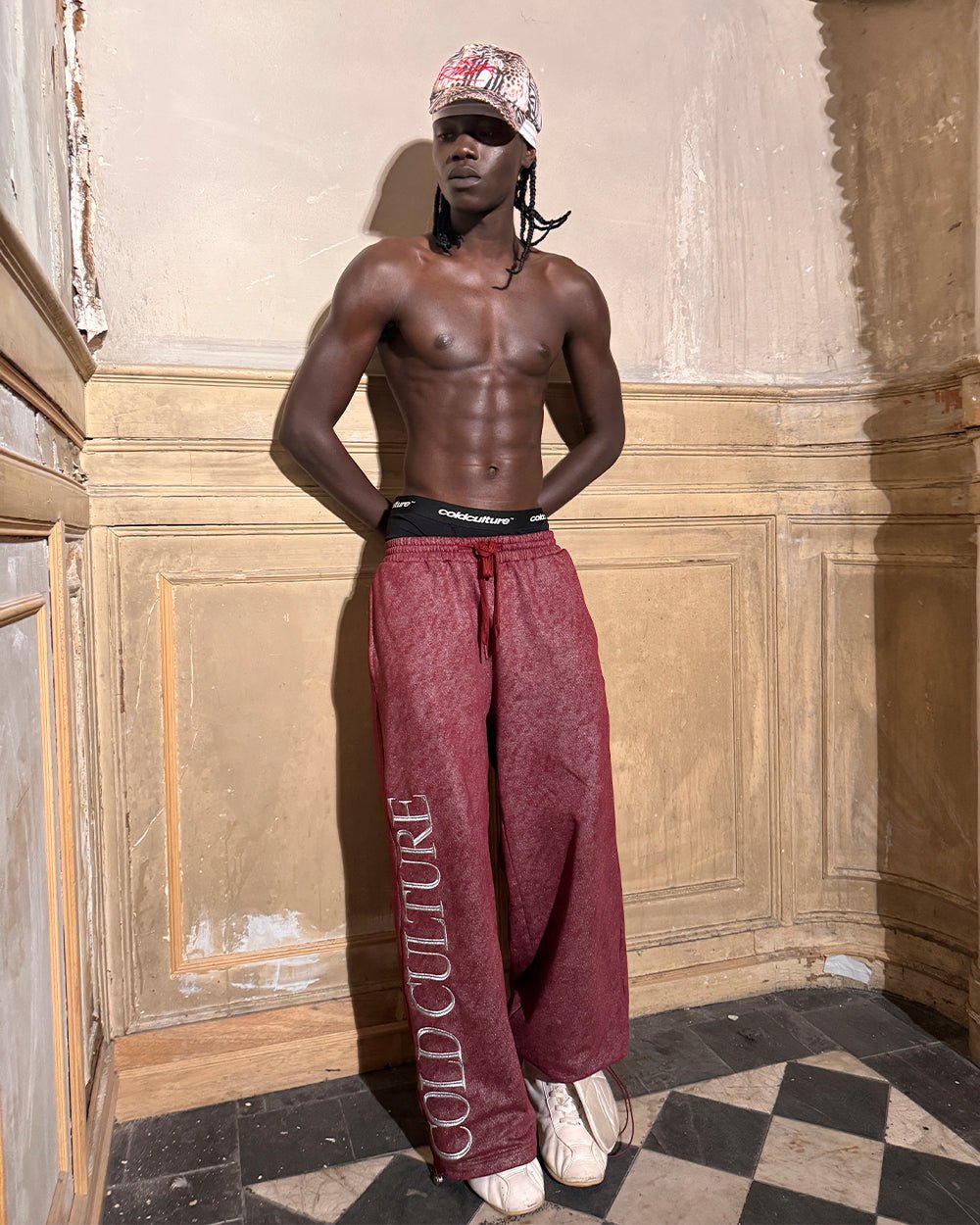 MERRY SWEATPANTS RED - washed red sweatpants, street style shot - Cold Culture