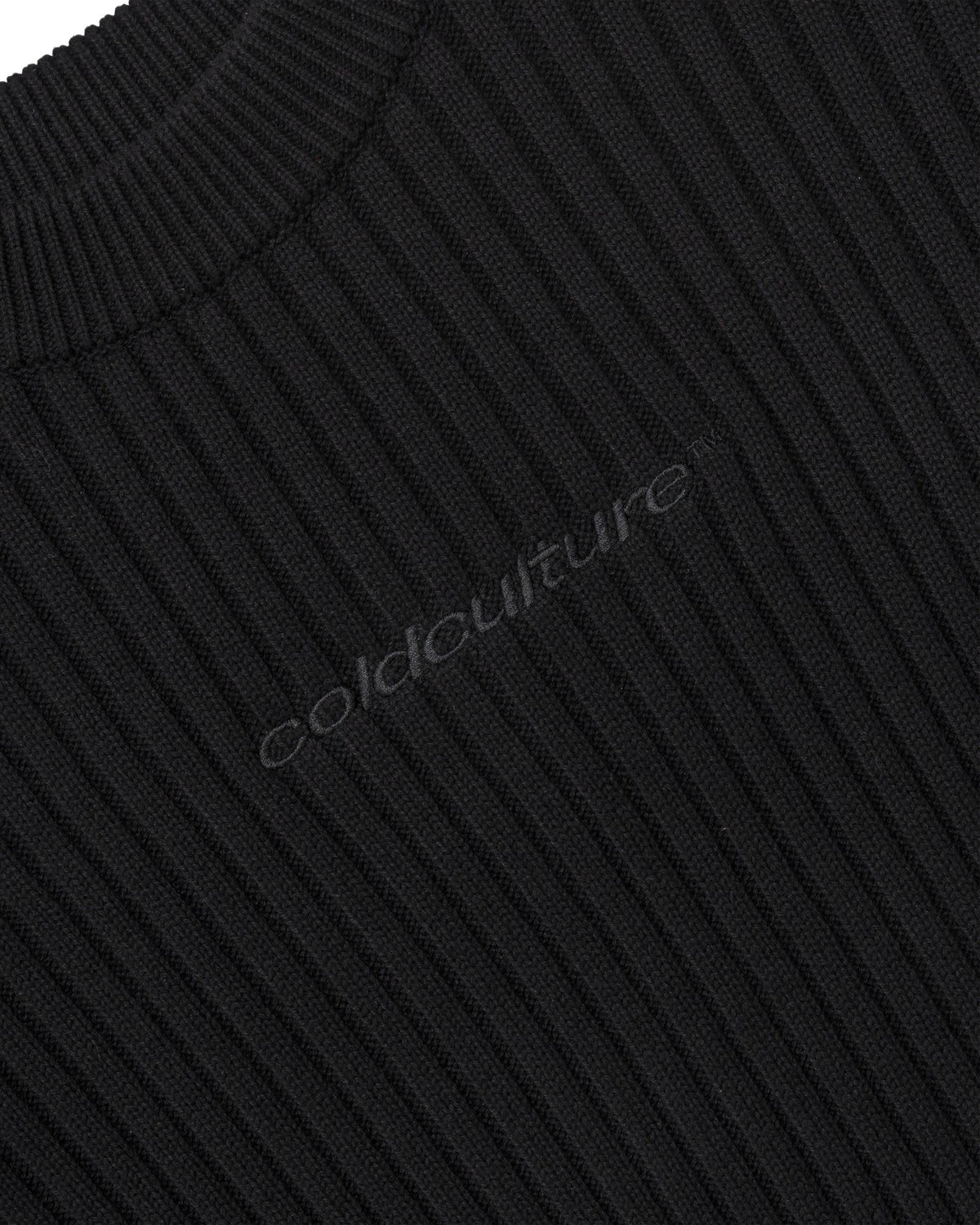 MESSY KNIT BLACK - black ribbed knit sweater, detail close-up - Cold Culture