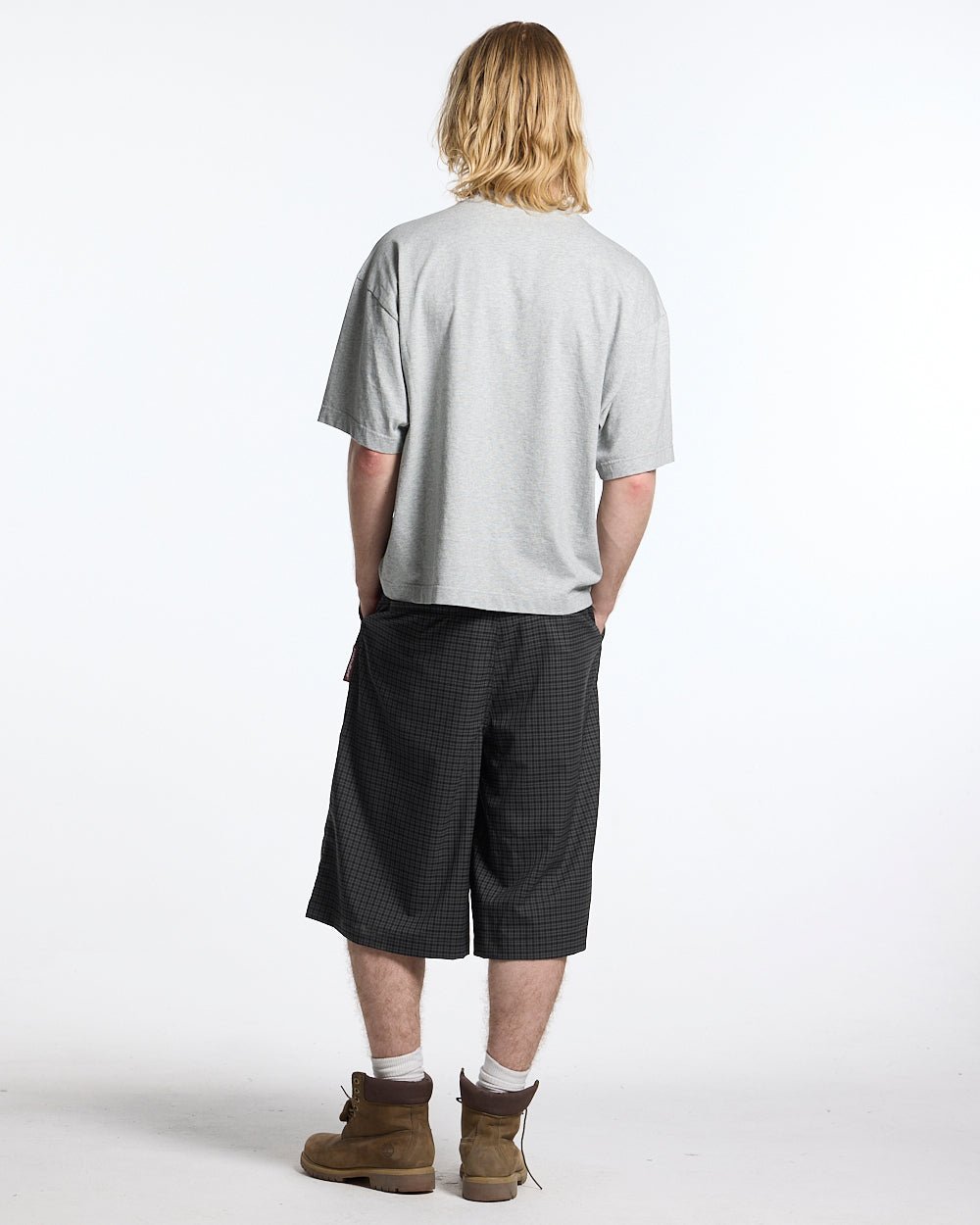 MONTANA TEE HEATHER GREY - heather grey boxy tee, back view on male model - Cold Culture #man