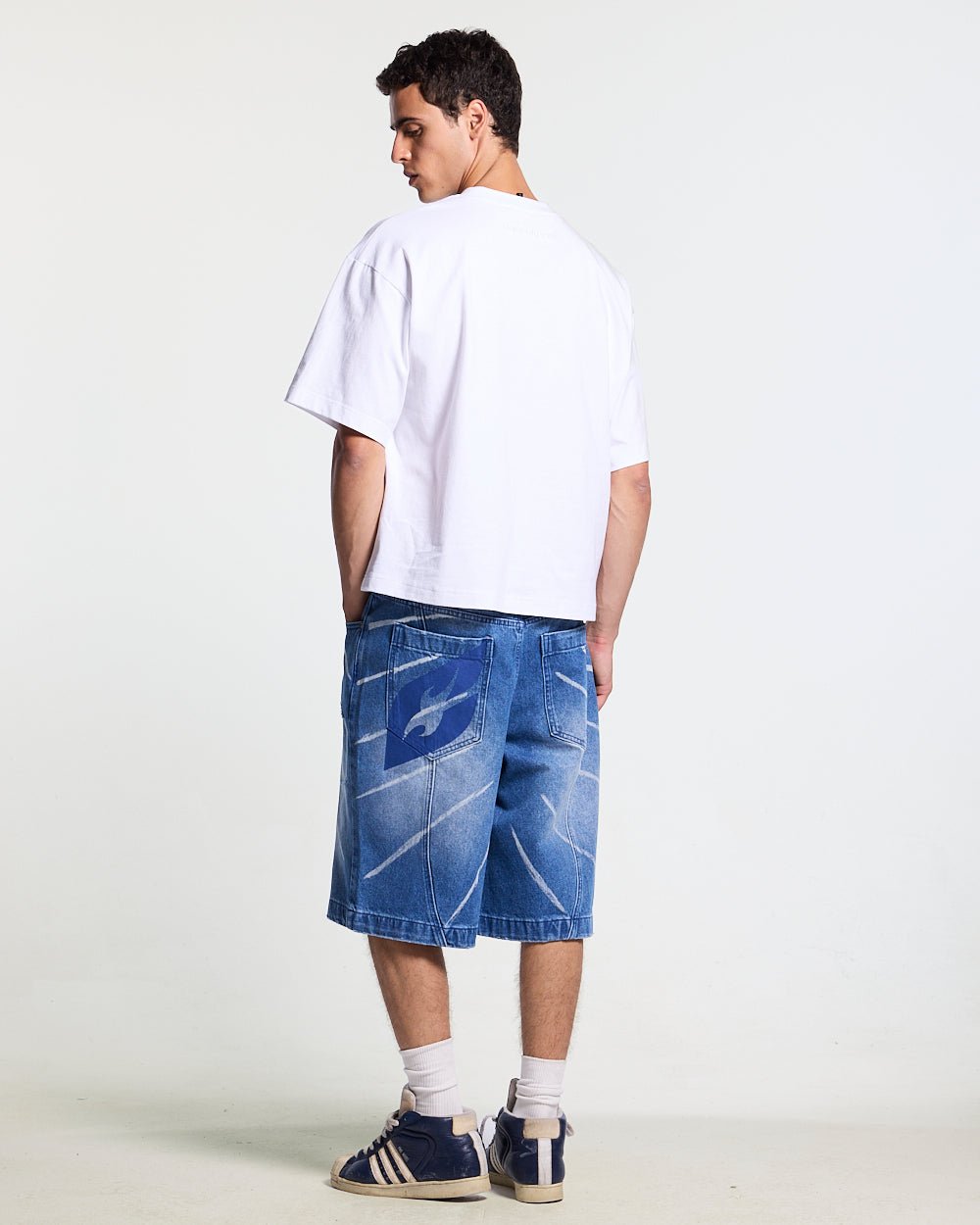 MUSIC RYTHIM SHORTS DENIM - blue washed denim shorts, back view on male model - Cold Culture #man