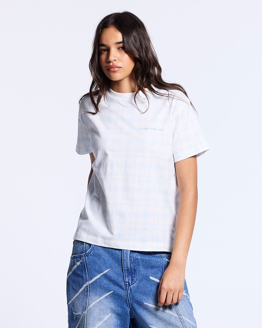 NACHT TEE BLUE - light blue plaid tee, front view on female model - Cold Culture #woman