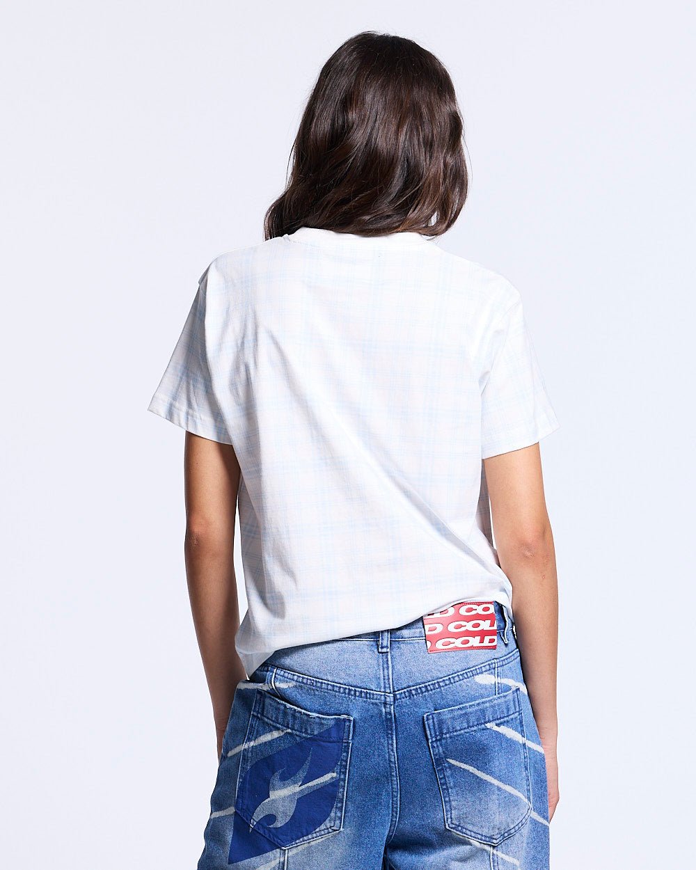 NACHT TEE BLUE - light blue plaid tee, back view on female model - Cold Culture #woman
