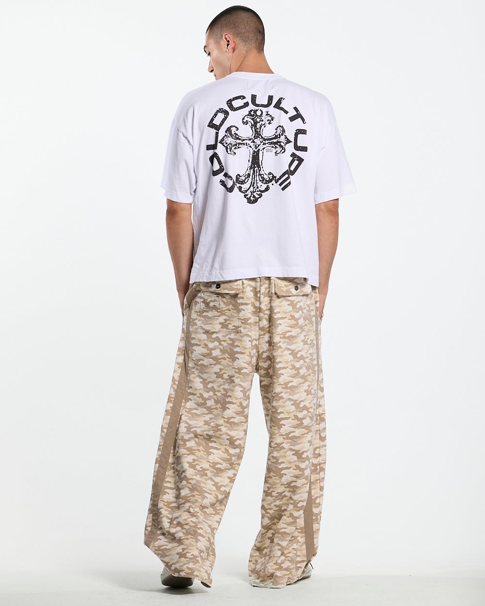NEUTRAL FIELD SWEATPANTS CAMO - beige camo sweatpants, back view on male model - Cold Culture #man