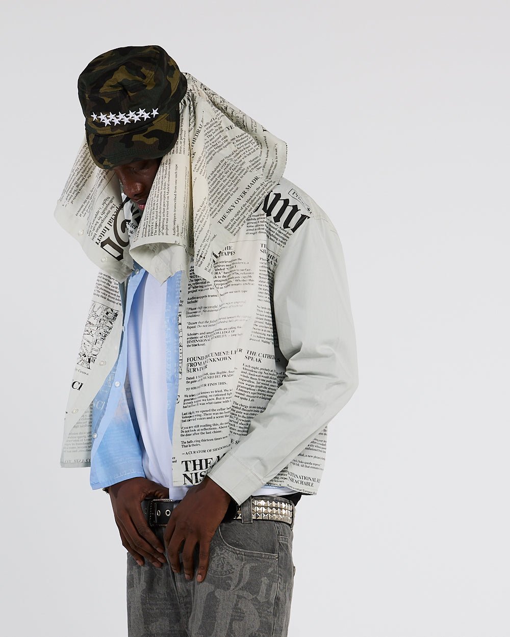 NEWSPAPER LONGSLEEVE SHIRT WHITE - white newspaper print shirt, front view on male model - Cold Culture #man