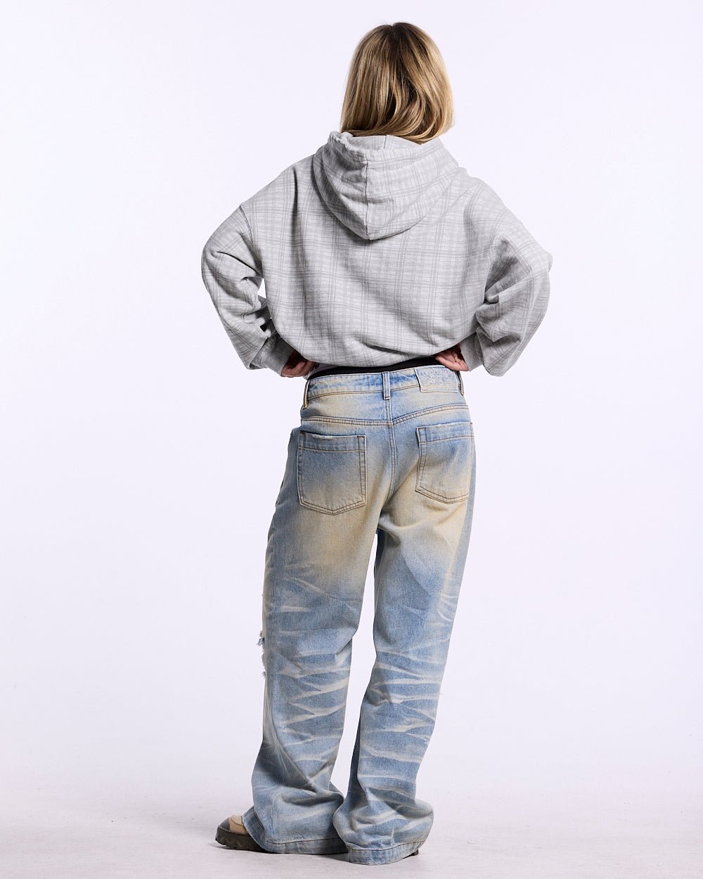 NOVEL HOODIE HEATHER GREY - Cold Culture