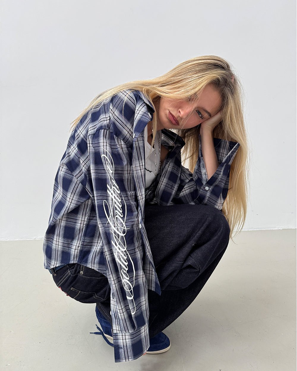 ON MY WAY LONGSLEEVE SHIRT BLUE - blue plaid long sleeve shirt, street style shot - Cold Culture #woman