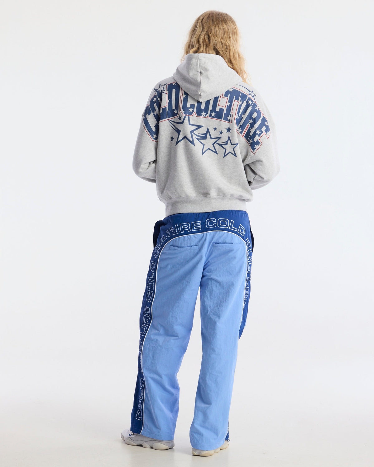 OVERCUT SWEATPANTS BLUE - Cold Culture