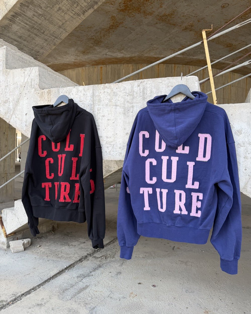 OVERTAKE HOODIE NAVY - Cold Culture
