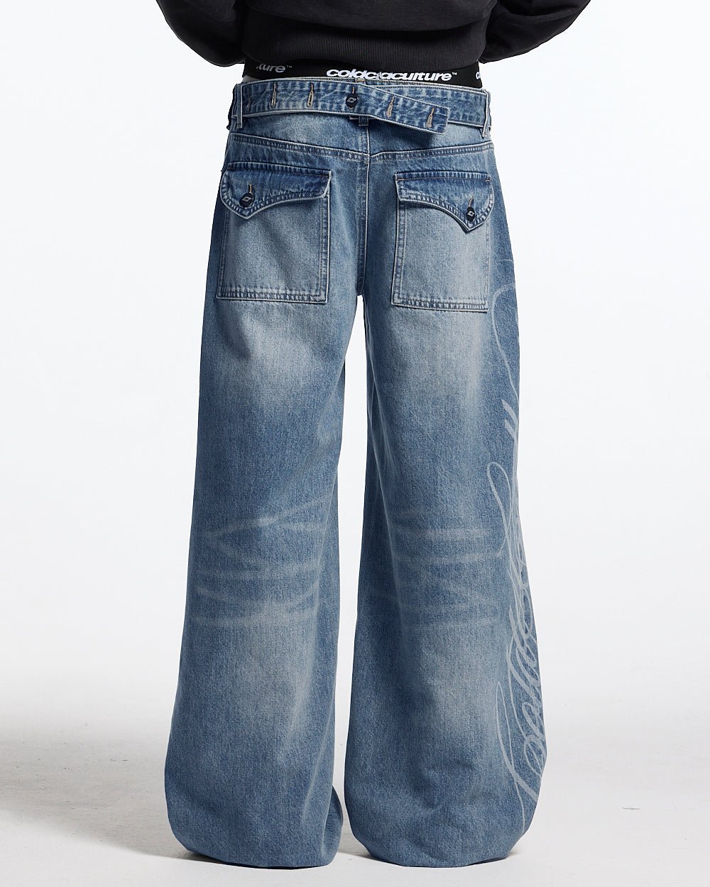 PERFECT SCRIPT PANTS BLUE DENIM - blue denim wide-leg pants, front view on female model - Cold Culture