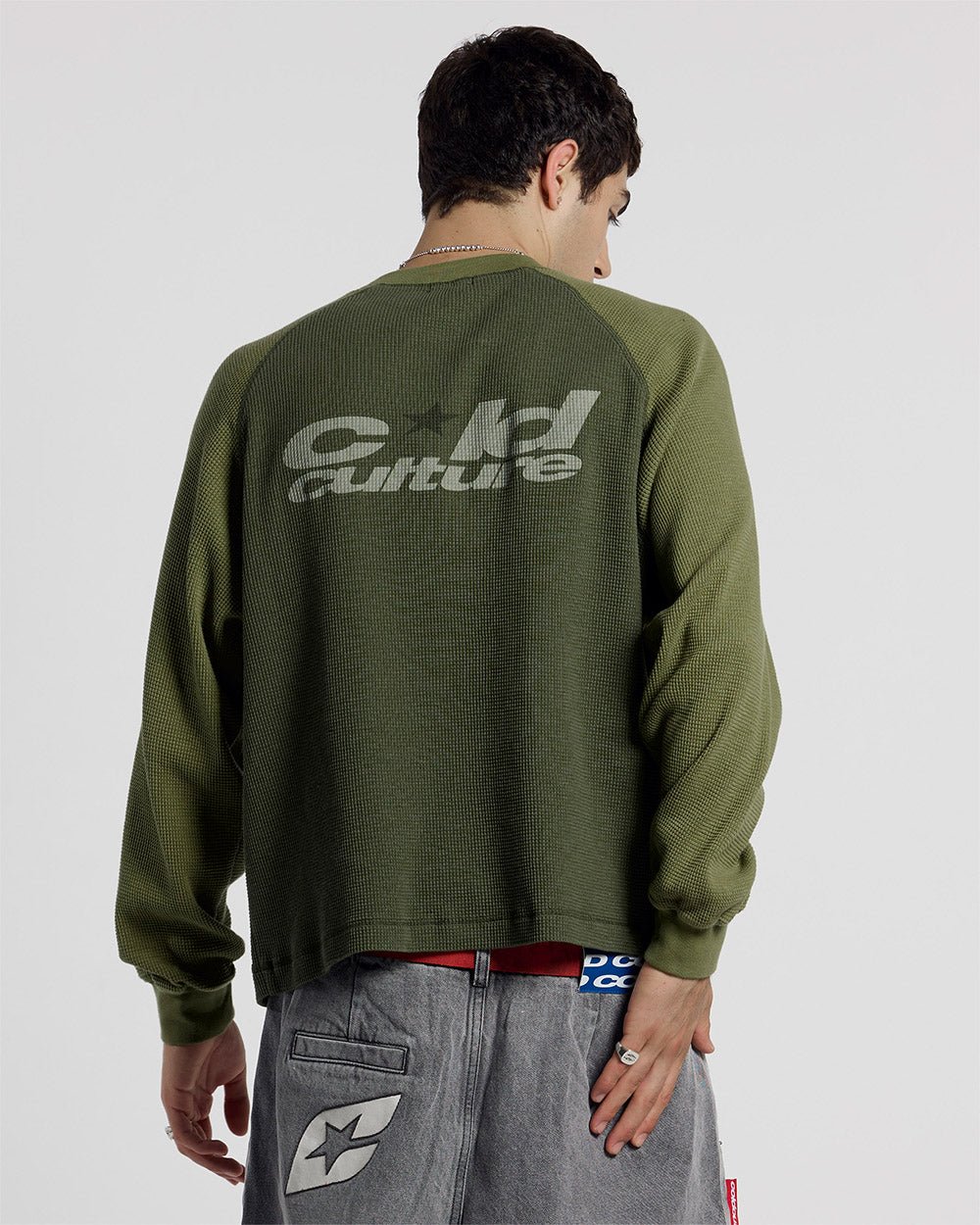 RANGLAN BICOLOR THERMAL LONGSLEEVE GREEN - green bicolor longsleeve tee, back view on male model - Cold Culture #man