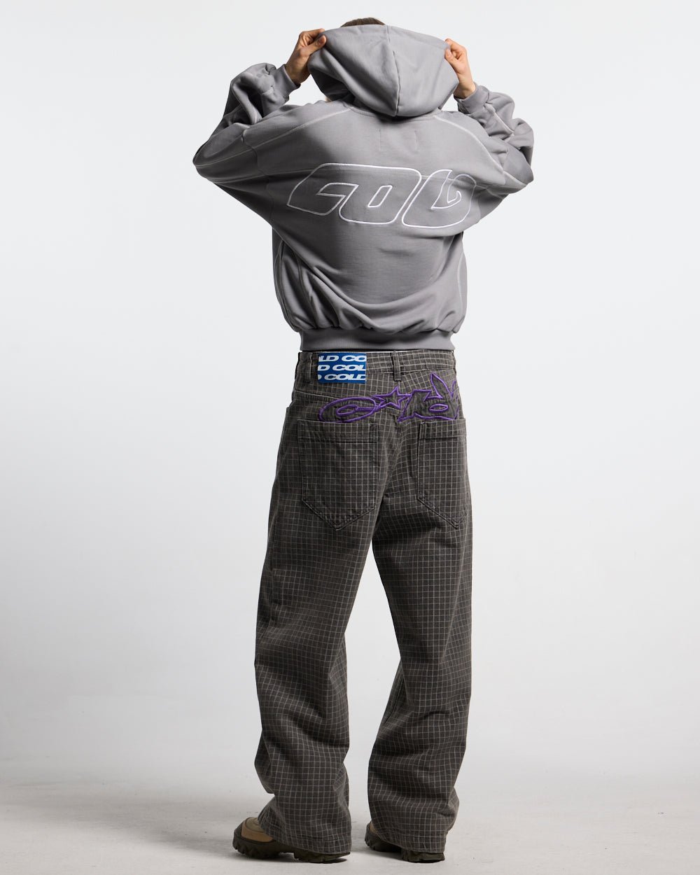 ROLLER HOODIE SMOKEY GREY - smokey grey contrast stitch hoodie, back view on female model - Cold Culture #woman