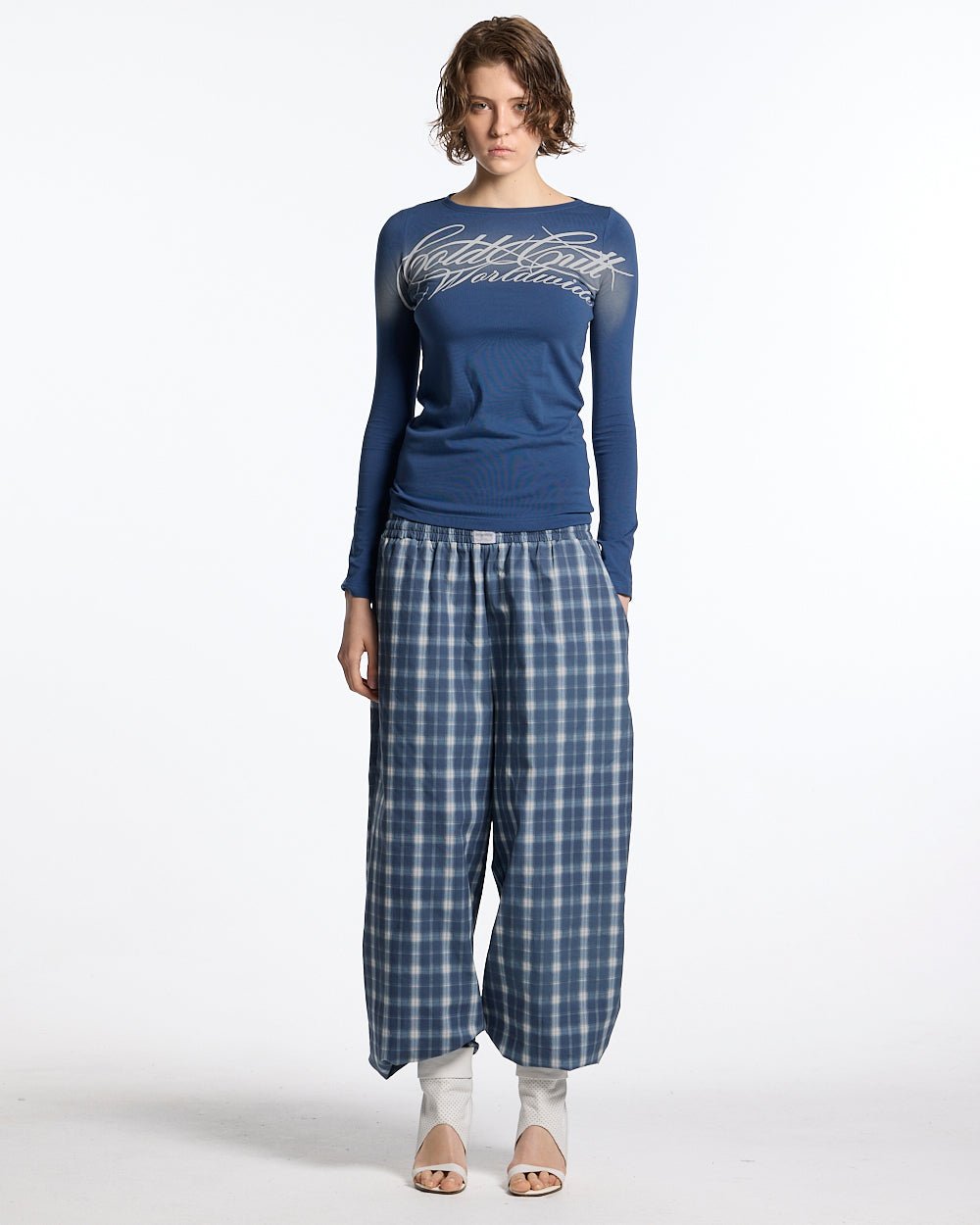 ROUGH LONGSLEEVE TEE BLUE - blue script print longsleeve tee, front view on female model - Cold Culture #woman