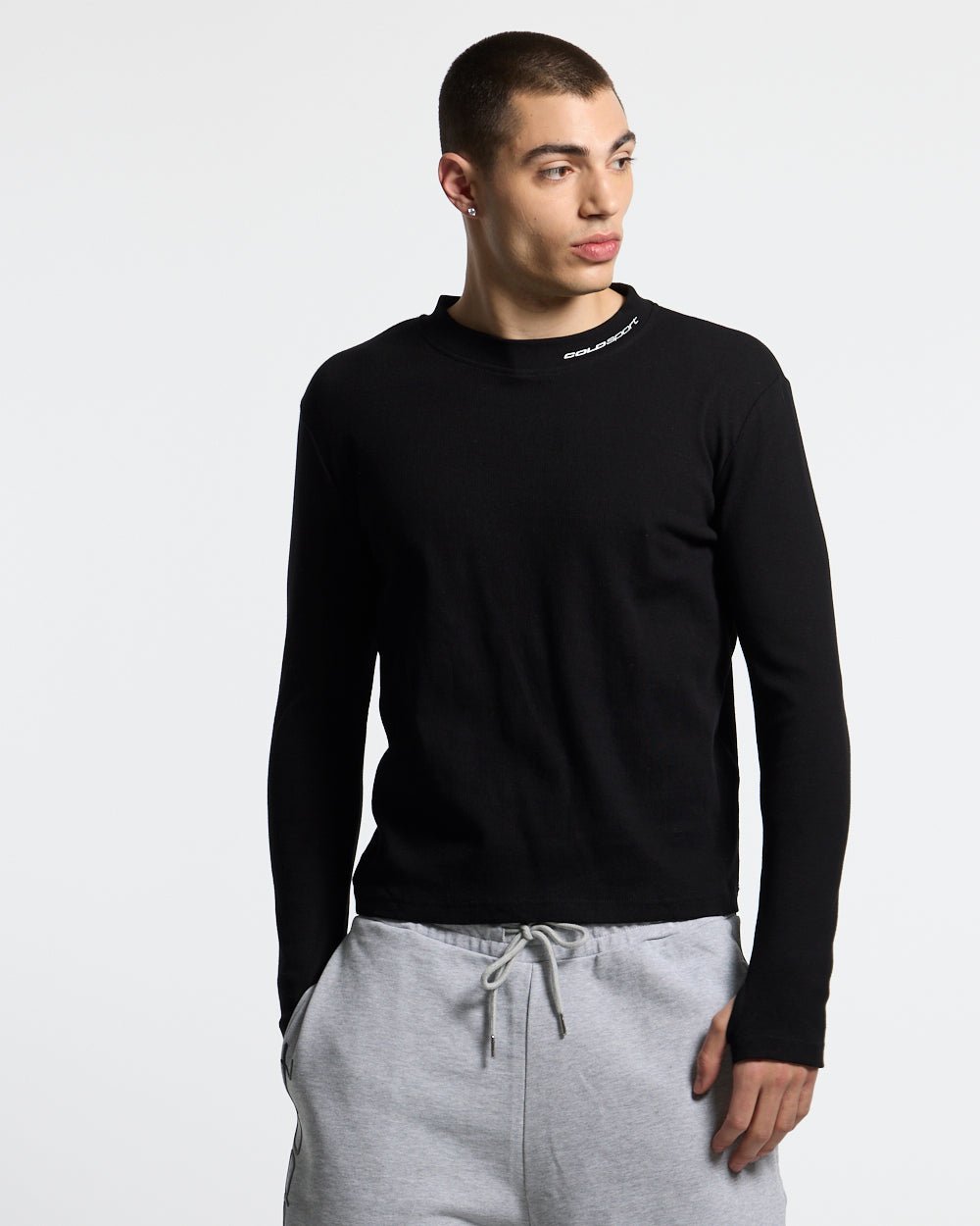 RUN CLUB LONGSLEEVE BLACK - black longsleeve tee, front view on male model - Cold Culture #man