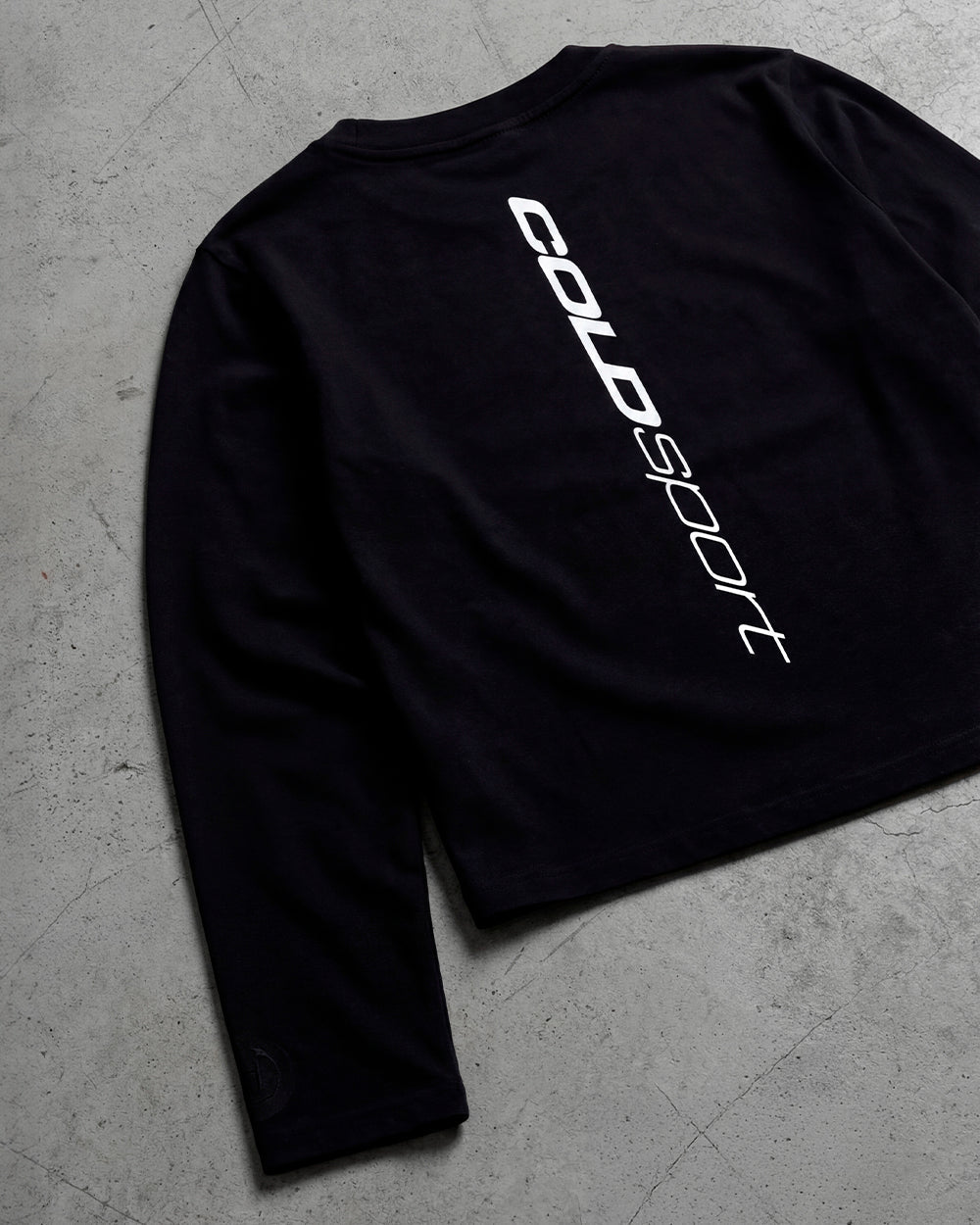 RUN CLUB LONGSLEEVE BLACK - black longsleeve tee, flat lay - Cold Culture