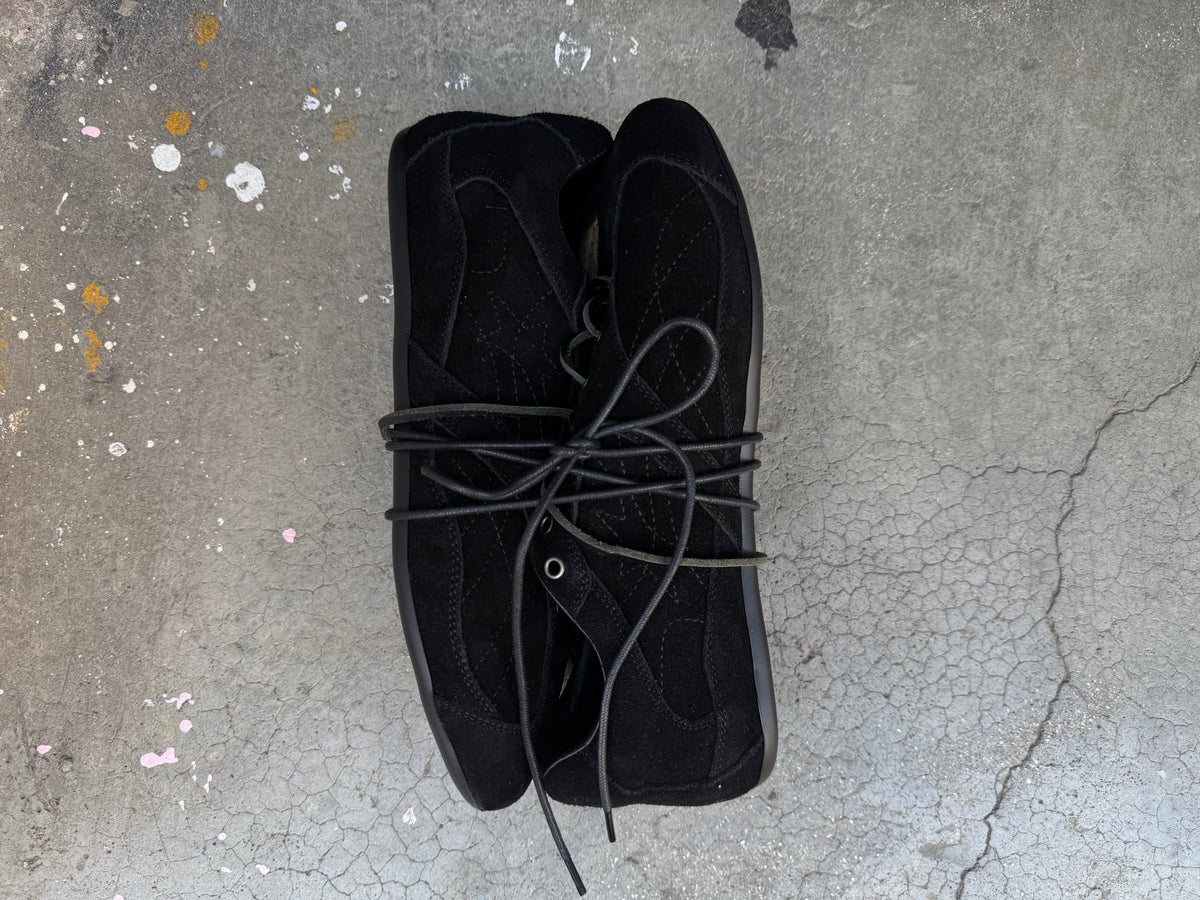 SILENT CODE SNEAKERS SUEDE BLACK - black suede sneakers, flat lay - Cold Culture
