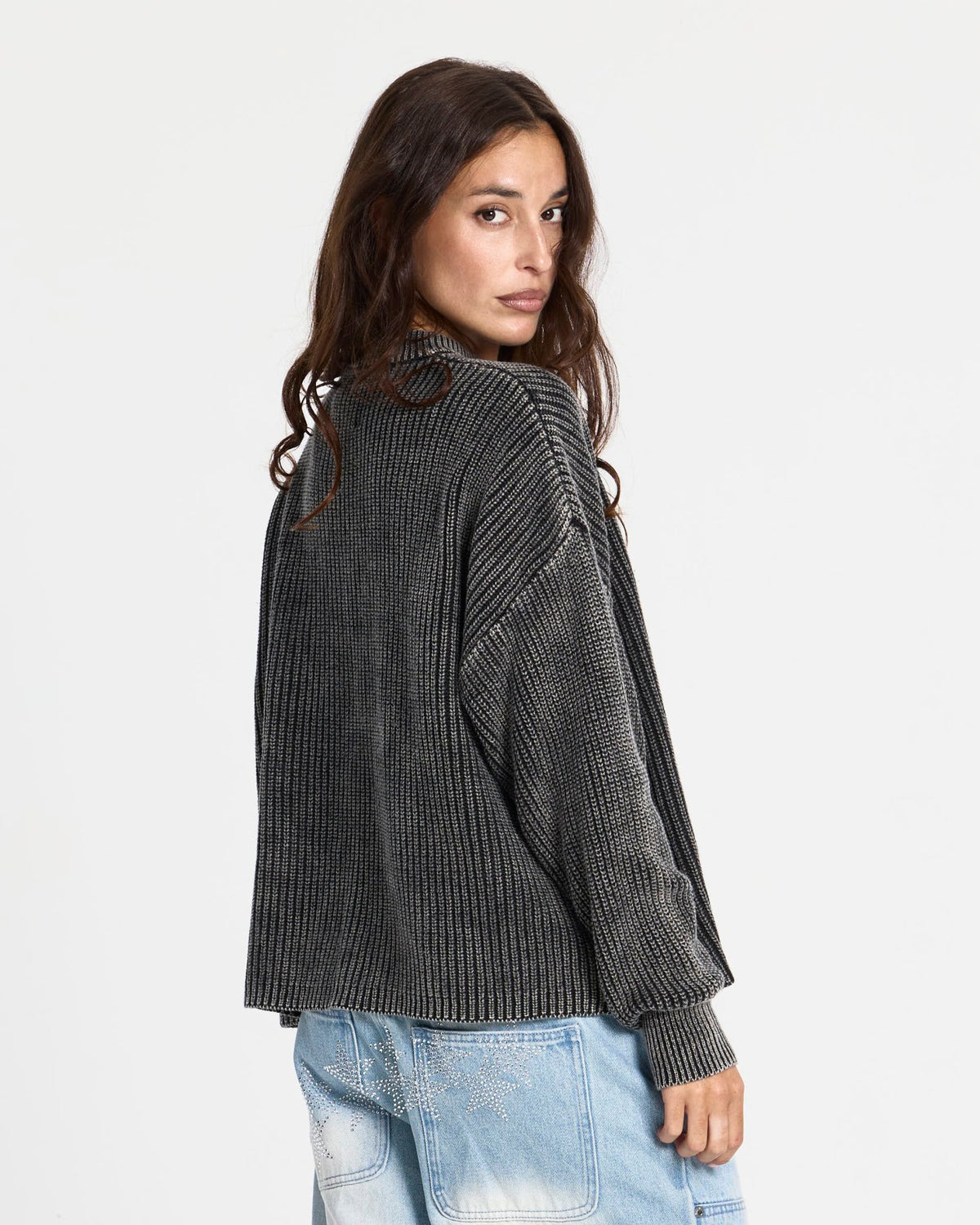 SILICONE DETAIL KNIT DARK BROWN - Cold Culture