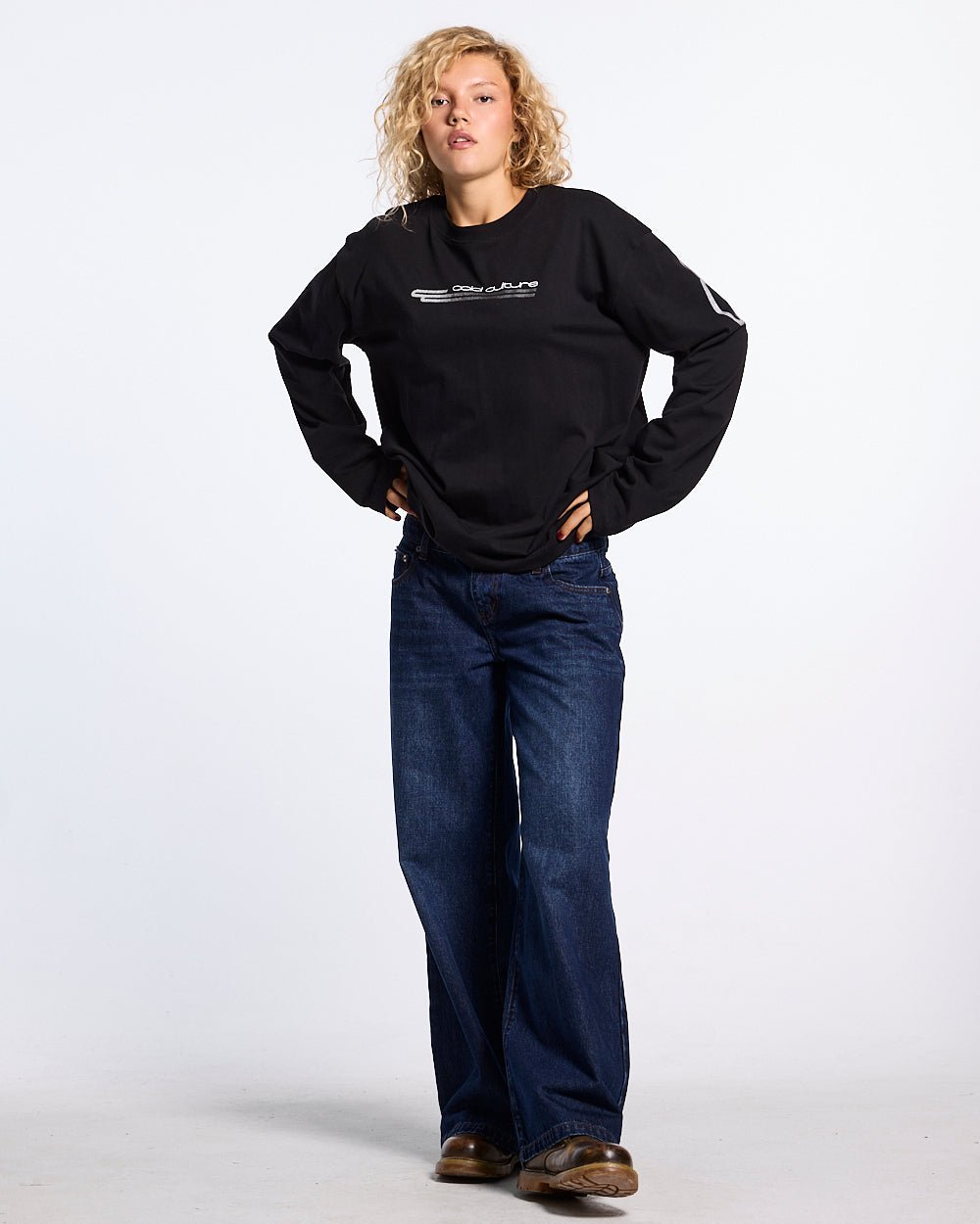 SKID CURVED LONGSLEEVE BLACK - Cold Culture #woman