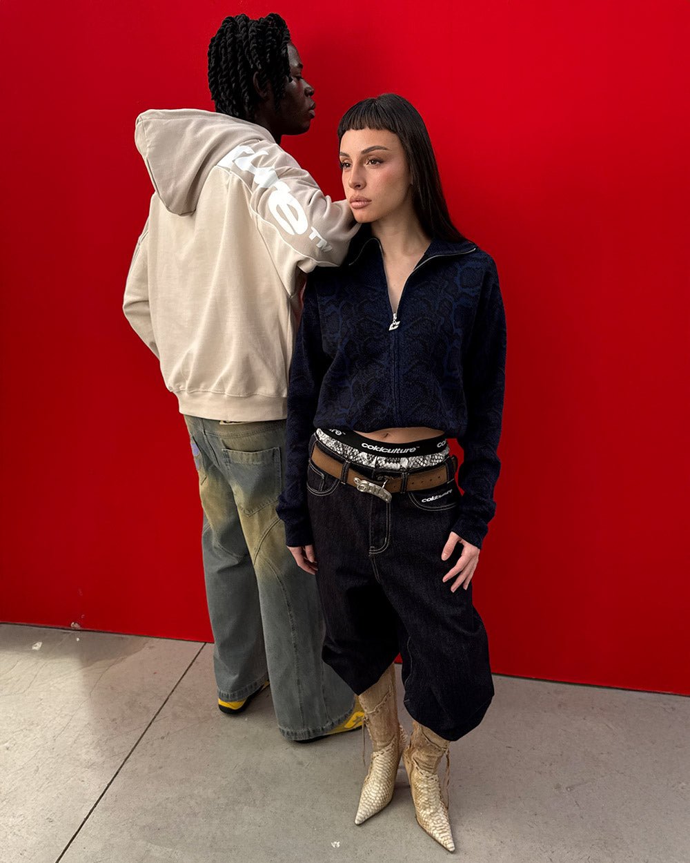 SNAKE ZIP KNIT DARK BLUE - dark blue snakeskin knit sweater, front view on female model - Cold Culture #woman