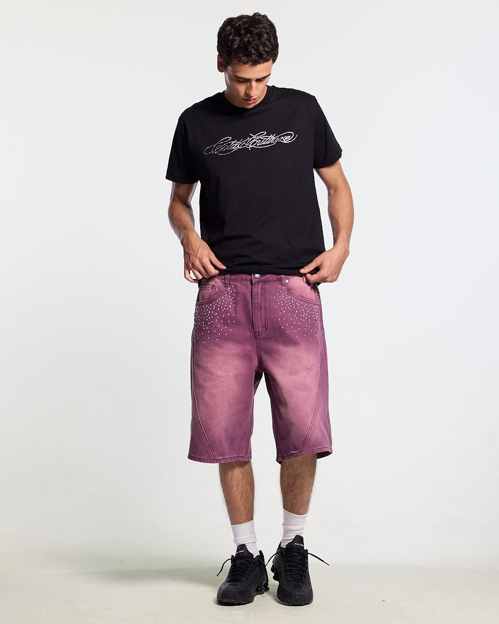 SPARK SHORTS BURGUNDY - washed burgundy denim shorts, front view on male model - Cold Culture #man