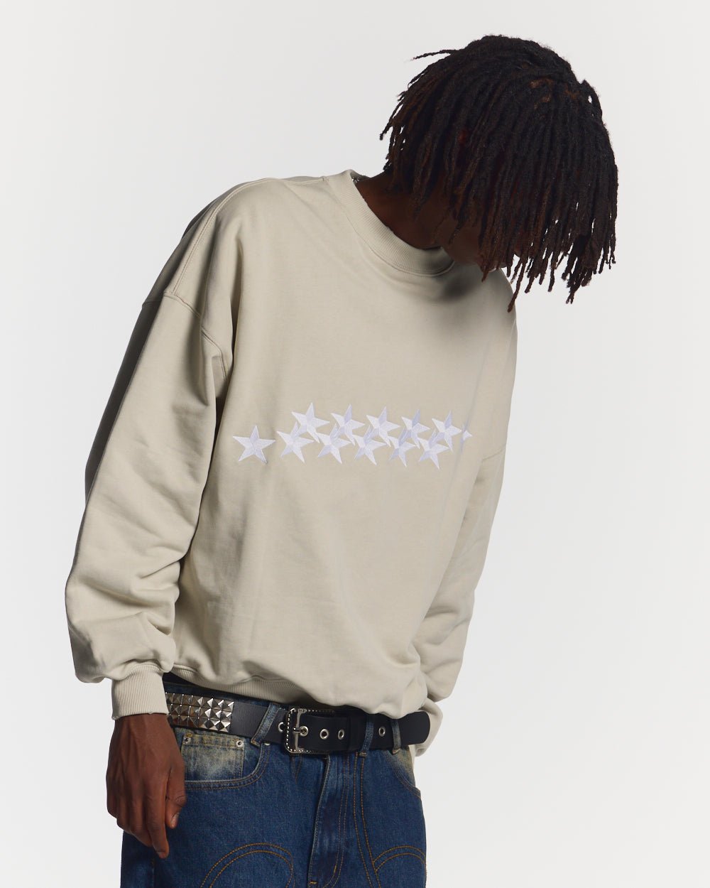 STARS CREWNECK PALE GREY - pale grey oversized crewneck sweatshirt, front view on male model - Cold Culture #man