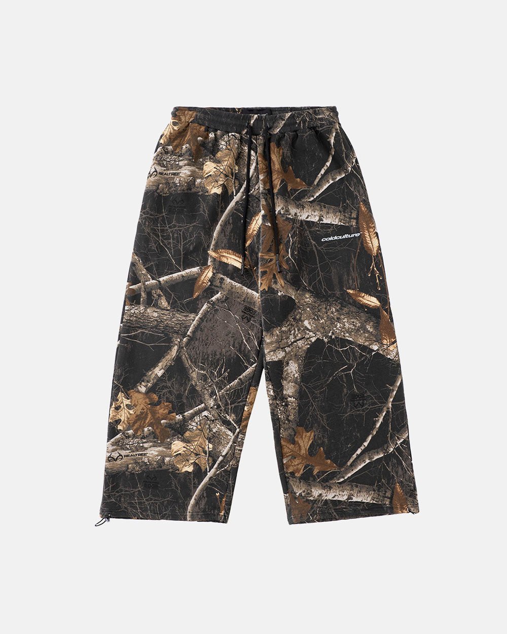 SWEATPANTS REALTREE BLACK - black camo sweatpants, front view - Cold Culture #packshot