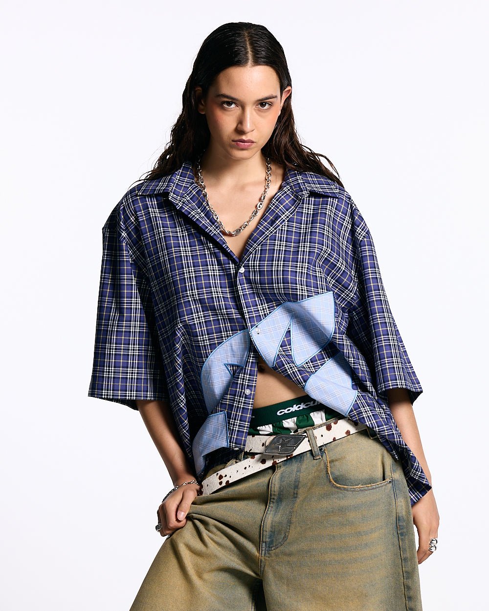TARTAN C SHIRT DARK BLUE - dark blue checked short sleeve shirt, front view on female model - Cold Culture #woman