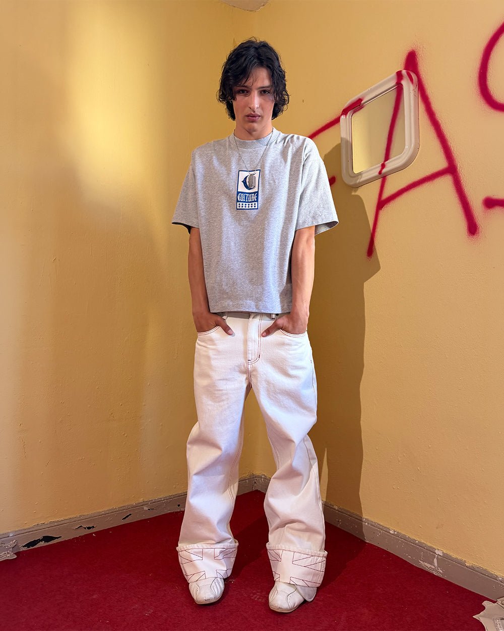 TOP BOY PANTS WHITE - white contrast stitch denim pants, street style shot - Cold Culture #woman