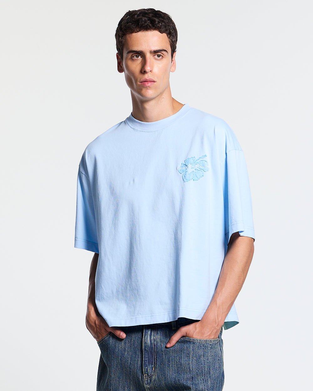 TROPICAL FEVER TEE BLUE - light blue floral print tee, front view on male model - Cold Culture #man