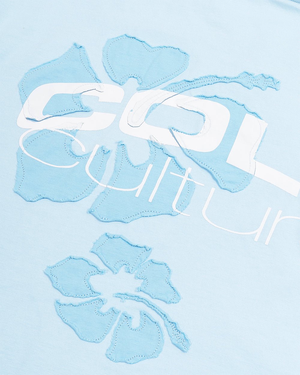TROPICAL FEVER TEE BLUE - light blue floral print tee, detail close-up - Cold Culture