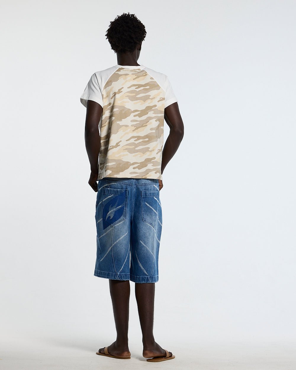 UNIT 05 TEE CAMO - beige camo raglan tee, back view on male model - Cold Culture #man
