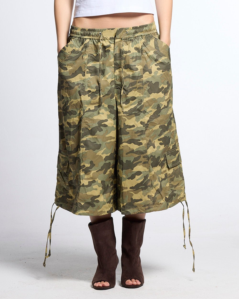 UTILITARY CAPRI PARACHUTE CAMO - camo cargo capri shorts, back view on female model - Cold Culture #woman