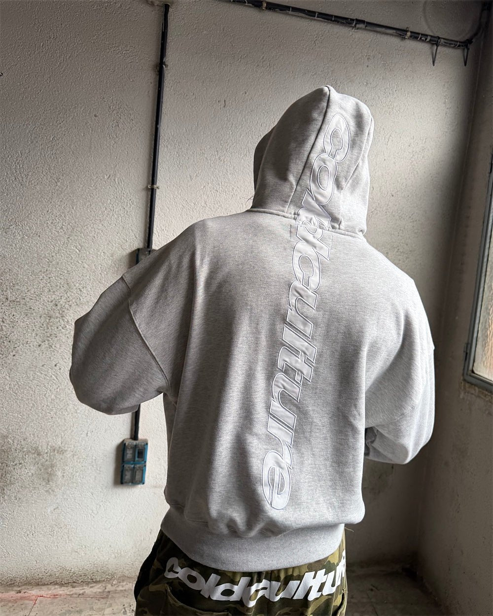 VERTICAL HOODIE HEATHER GREY - Cold Culture