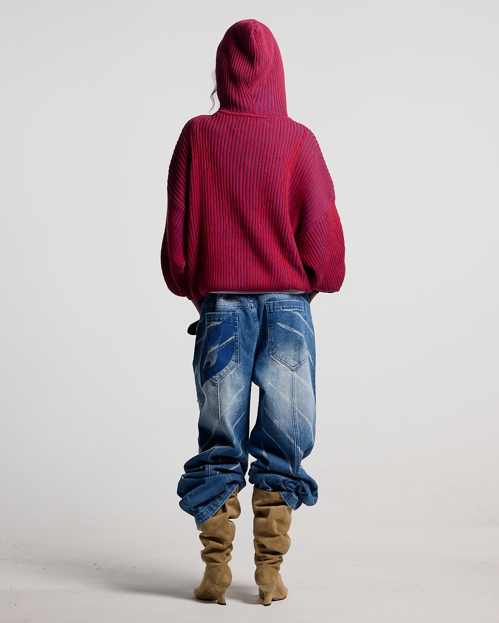 VIBE JUNCTION KNIT BLUE & RED - blue and red ribbed knit sweater, back view on female model - Cold Culture #woman