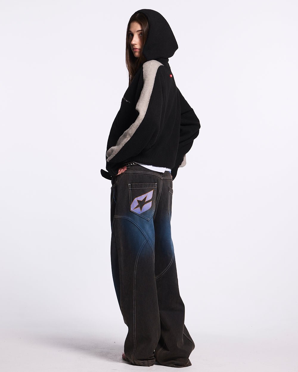VIBRANT TEDDY KNIT BLACK - black zip-up knit sweater, side view - Cold Culture #woman